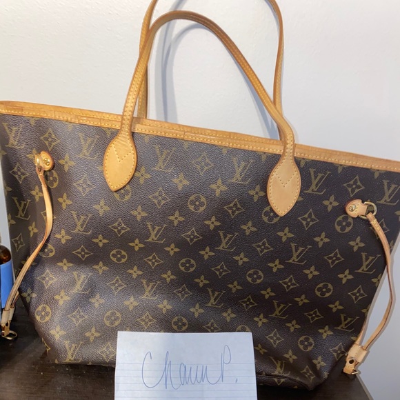 Louis Vuitton Handbags - MM neverfull Louis Vuitton